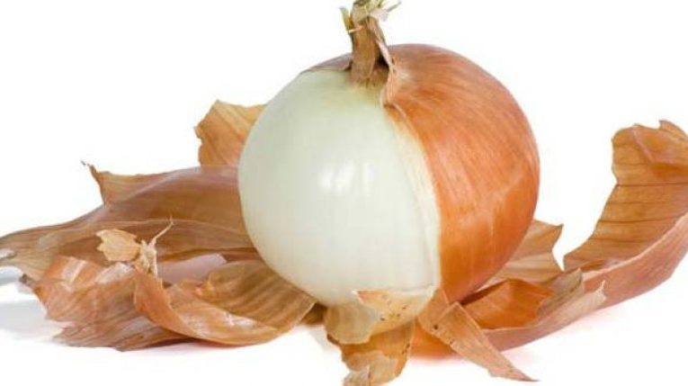 It may seem strange, but the skin of the onion works wonders in curing diseases!